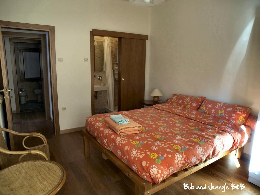 Bob And Jenny'S B&B Vicenza Room photo